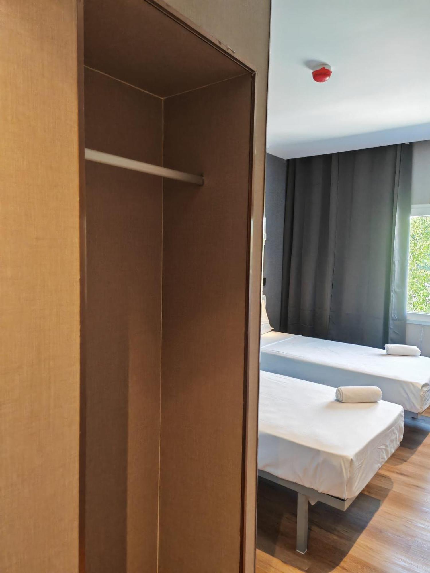 Hotel Golden Alcorcón Kültér fotó