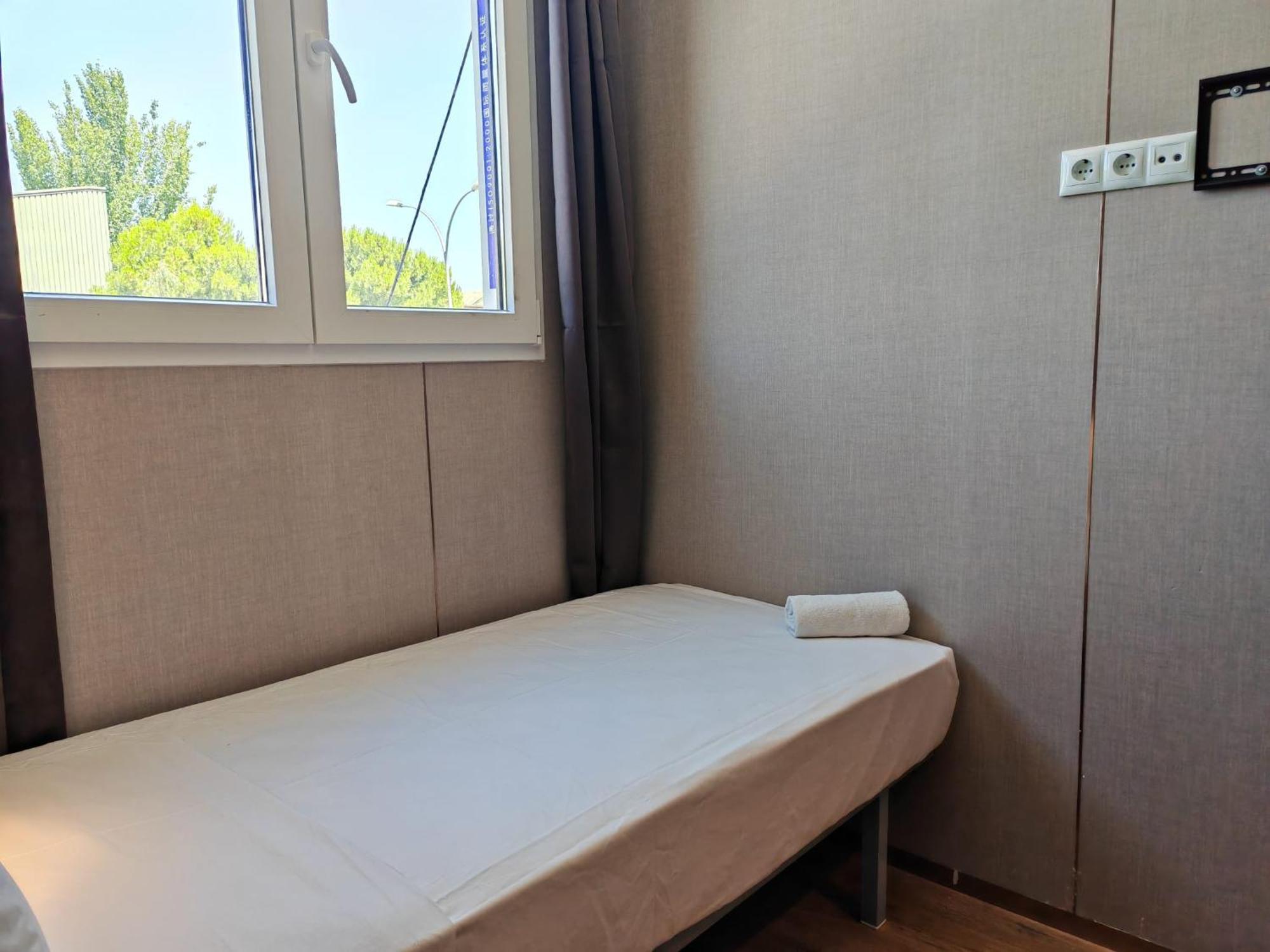 Hotel Golden Alcorcón Kültér fotó