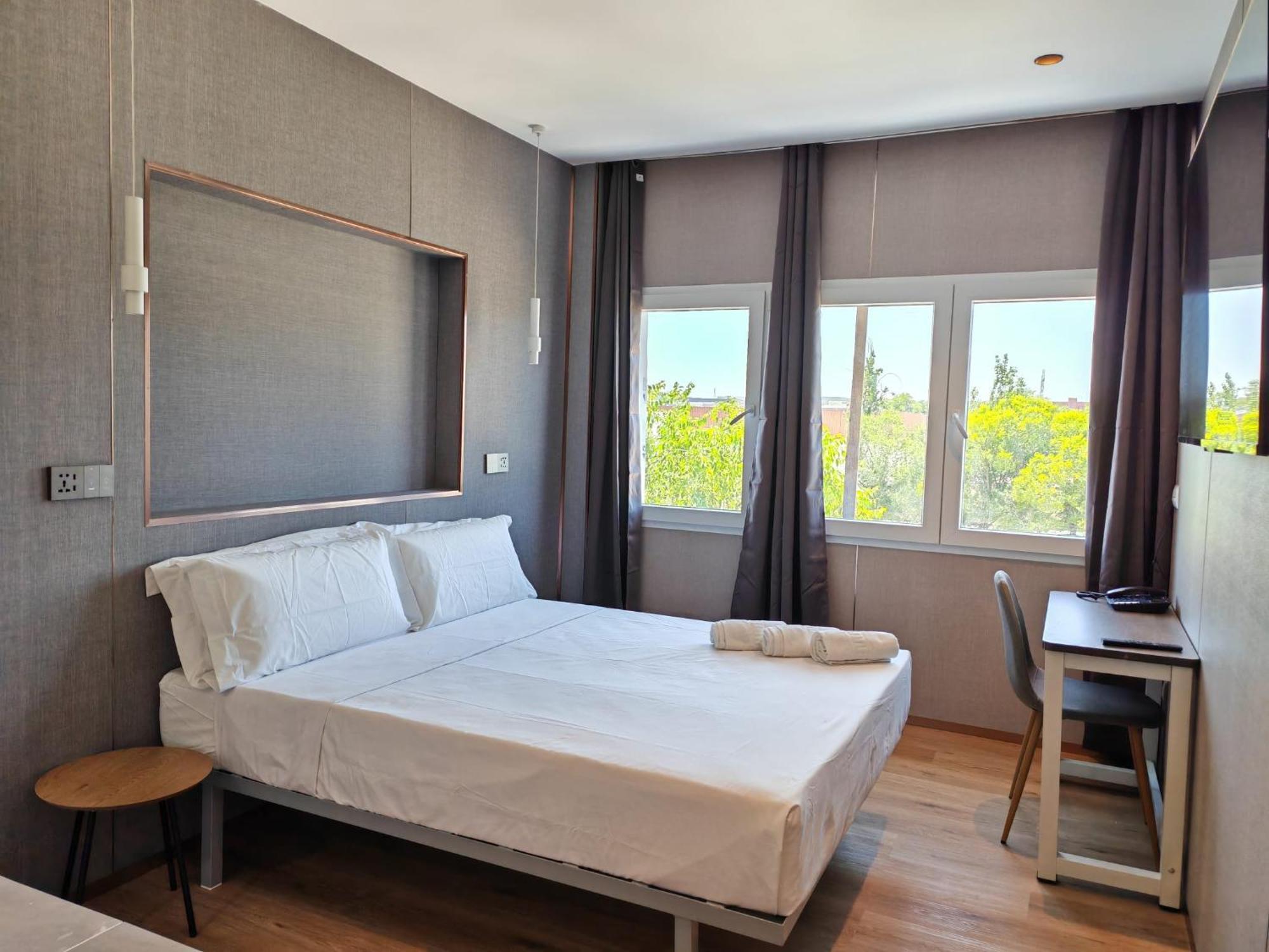 Hotel Golden Alcorcón Kültér fotó
